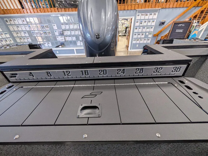 Slide: The Image of Starcraft Fishmaster 196 2026 - 31