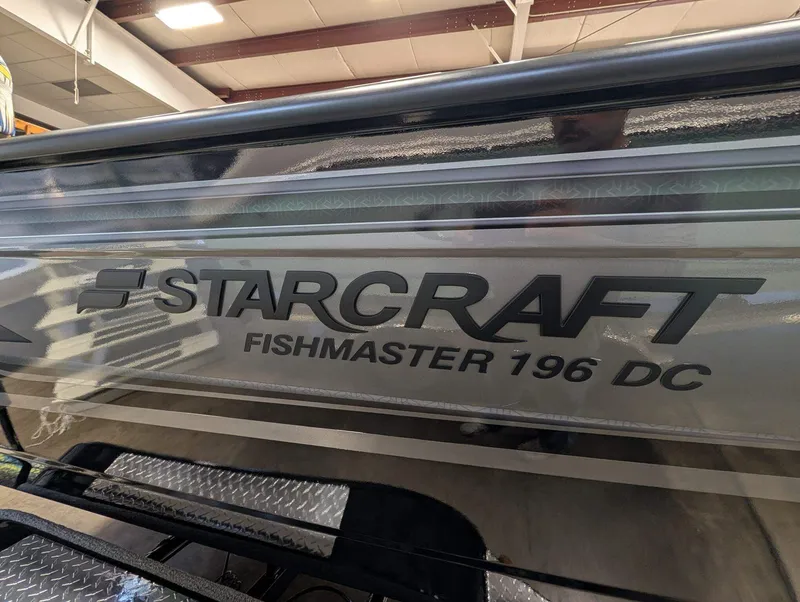 Slide: The Image of Starcraft Fishmaster 196 2026 - 8