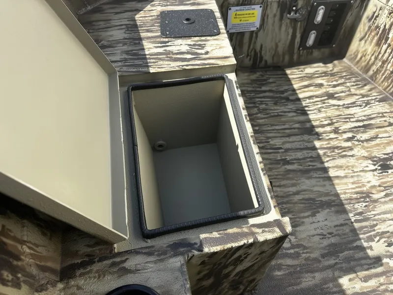 Slide: The Image of Excel Viper F4 1751 VIPER 2026 - 7