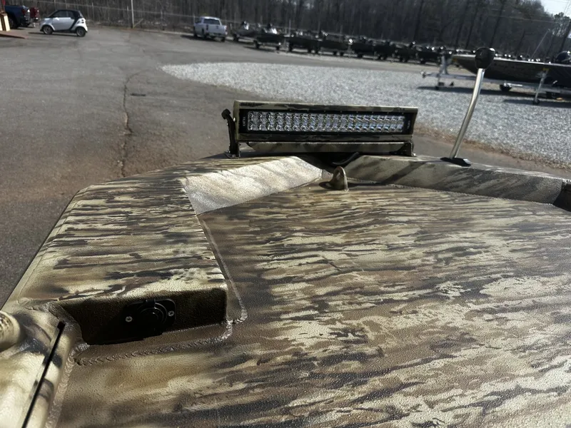 Slide: The Image of Excel Viper F4 1751 VIPER 2026 - 5