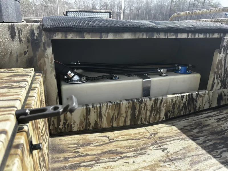 Slide: The Image of Excel Viper F4 1751 VIPER 2026 - 8