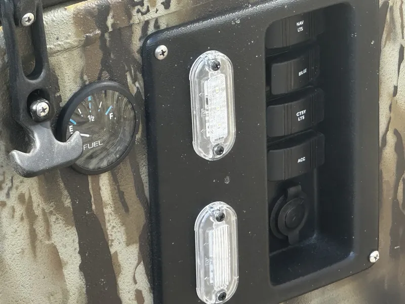 Slide: The Image of Excel Viper F4 1751 VIPER 2026 - 6