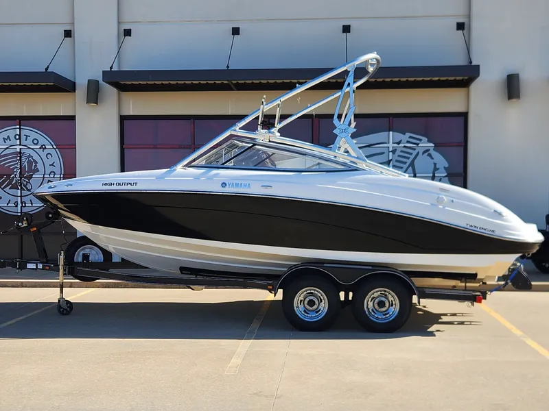 The Image of Yamaha 212X 2008 - 1