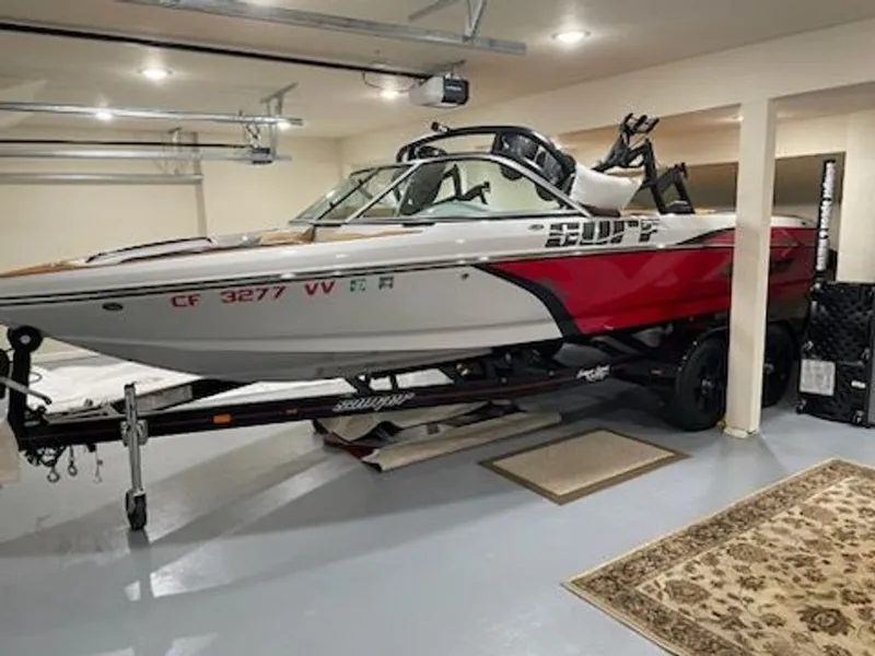 The Image of Sanger V215 S 2022 - 0