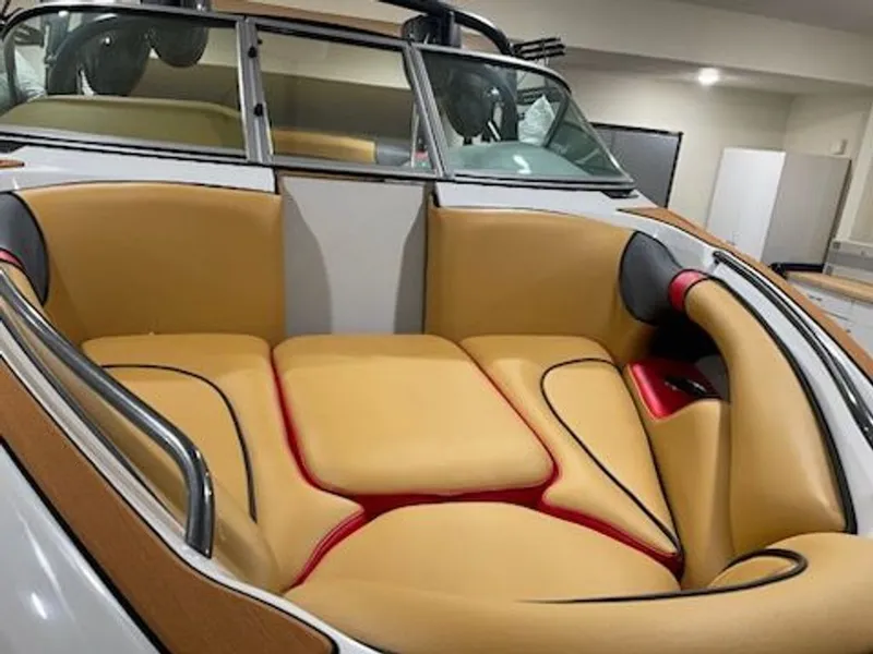 Slide: The Image of Sanger V215 S 2022 - 6