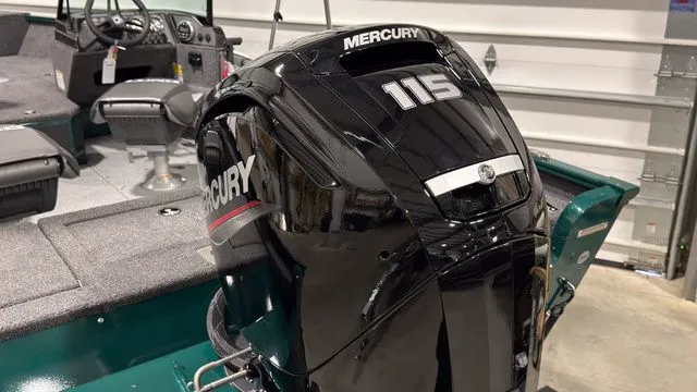 Slide: The Image of Lund 1775 Adventure Sport 2026 - 20