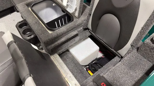 Slide: The Image of Lund 1775 Adventure Sport 2026 - 5