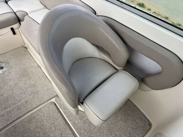 Slide: The Image of Sea Ray 240 Sundeck 2004 - 24