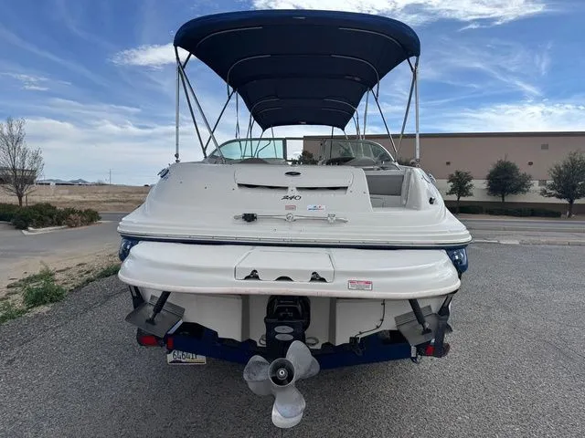 Slide: The Image of Sea Ray 240 Sundeck 2004 - 6