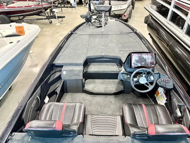 Slide: The Image of Skeeter ZXE21 2026 - 14