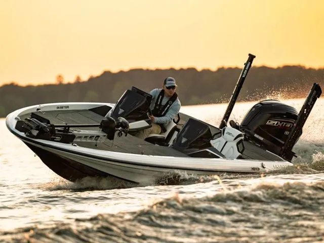 Slide: The Image of Skeeter ZXE21 2026 - 22