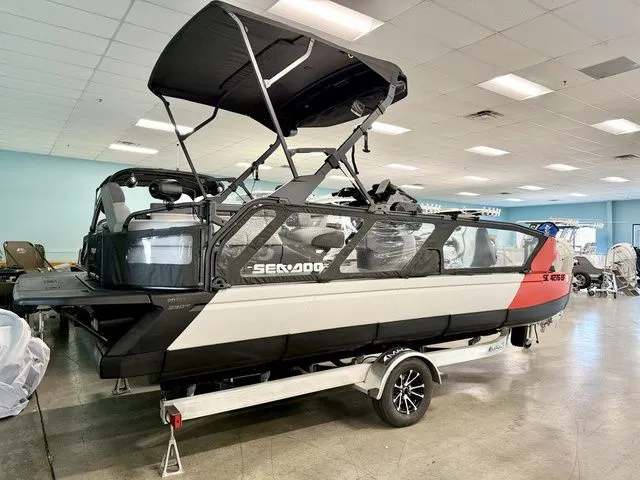 Slide: The Image of Sea-Doo Switch Sport 21 2024 - 13