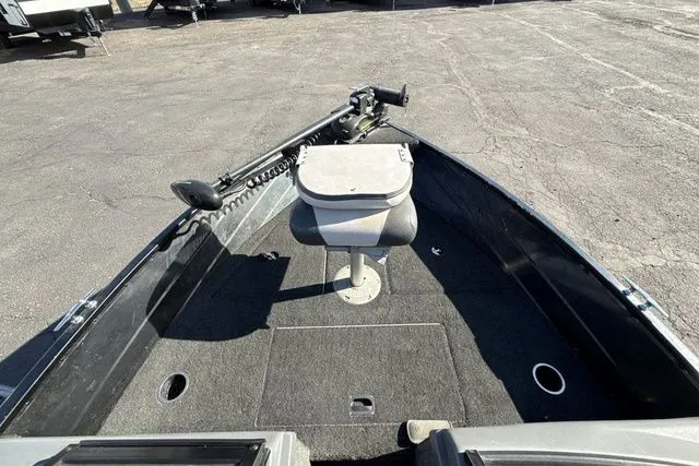 Slide: The Image of Smoker Craft Pro Angler 162 2016 - 11