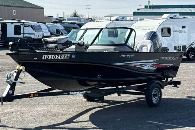 Slide: The Image of Smoker Craft Pro Angler 162 2016 - 6