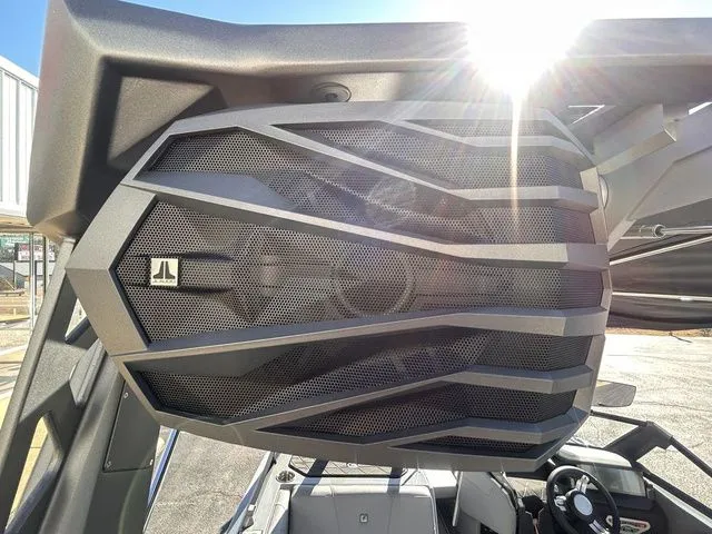 Slide: The Image of Nautique Super Air Nautique GS22 2026 - 14