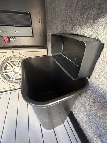 Slide: The Image of Nautique Super Air Nautique GS22 2026 - 20