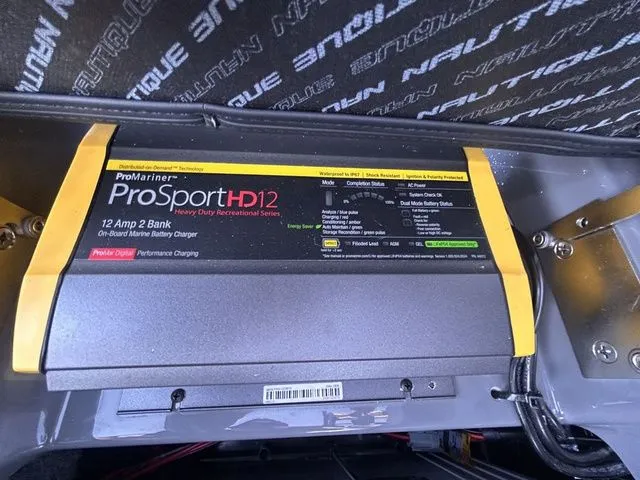 Slide: The Image of Nautique Super Air Nautique GS22 2026 - 21