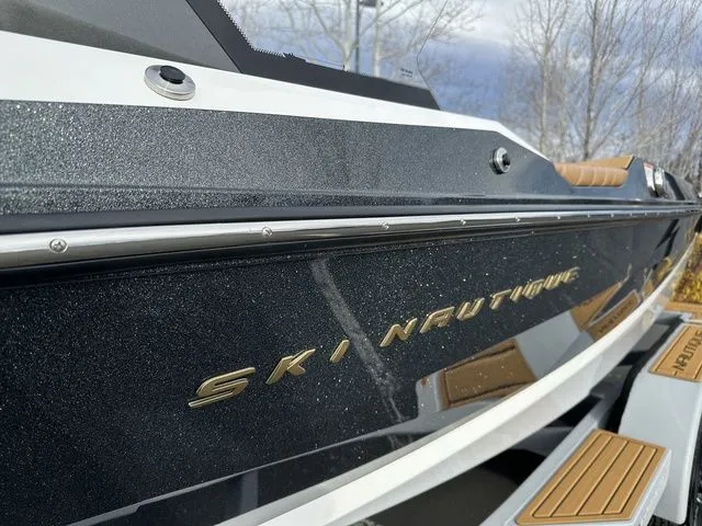 Slide: The Image of Nautique Ski Nautique 2026 - 9