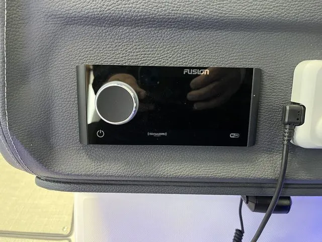 Slide: The Image of Regal 3300 2023 - 16