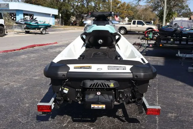 Slide: The Image of Sea-Doo GTI 130 2024 - 4