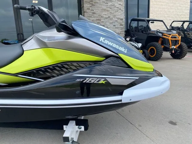 Slide: The Image of Kawasaki Jet Ski ST 2026 - 17
