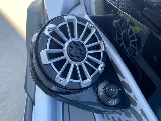 Slide: The Image of Kawasaki Jet Ski STX 2026 - 19