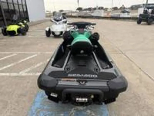 Slide: The Image of Sea-Doo GTI SE 170 2026 - 4