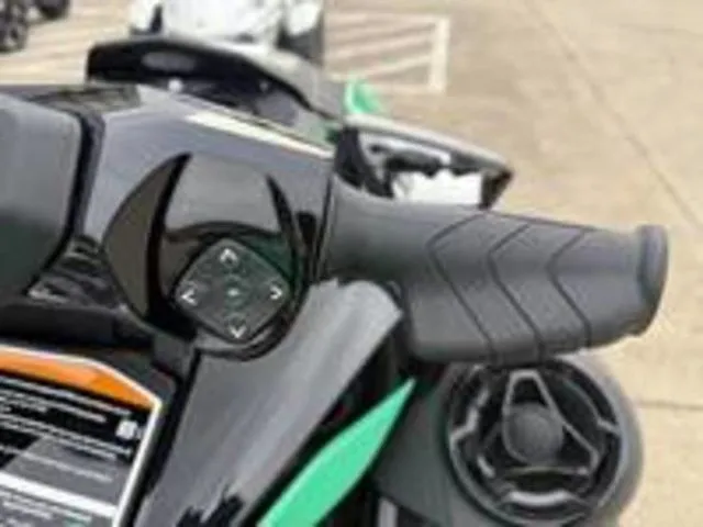 Slide: The Image of Sea-Doo GTI SE 170 2026 - 8