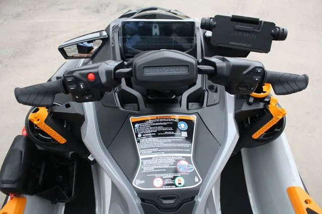 Slide: The Image of Sea-Doo 00019TB00 2026 - 14