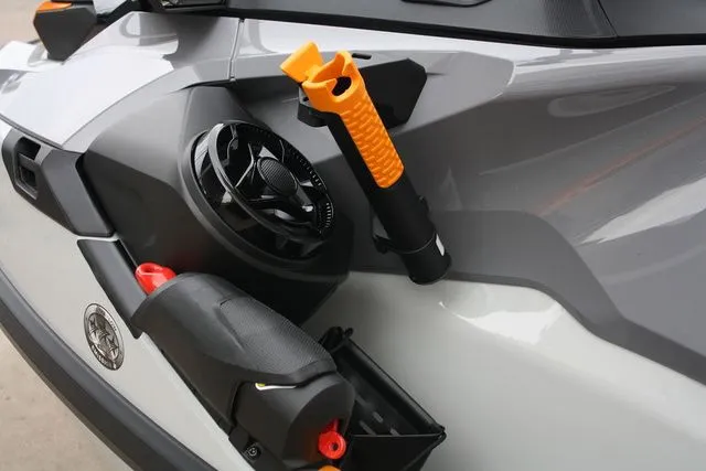 Slide: The Image of Sea-Doo FishPro Trophy 170 2026 - 13