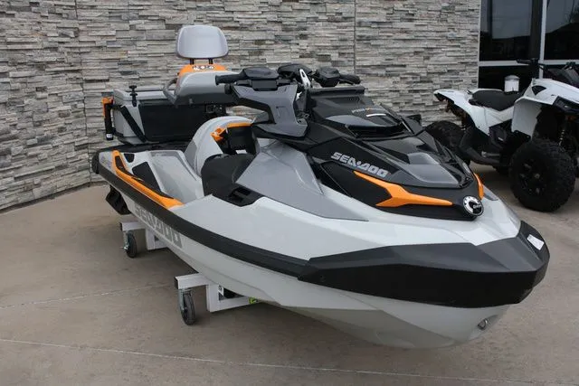 Slide: The Image of Sea-Doo FishPro Trophy 170 2026 - 2