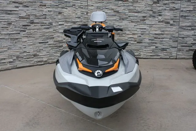 Slide: The Image of Sea-Doo FishPro Trophy 170 2026 - 3