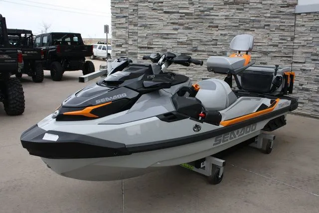 Slide: The Image of Sea-Doo FishPro Trophy 170 2026 - 4