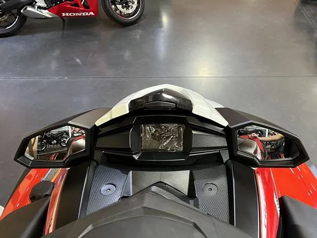 Slide: The Image of Yamaha VX 2026 - 8