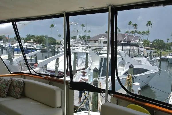 Slide: The Image of Hatteras 67 Cockpit Motor Yacht 1988 - 8