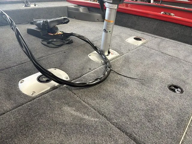 Slide: The Image of Tracker Pro Team 175 TF 2026 - 11