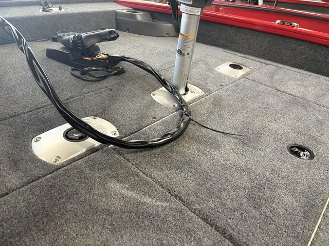 Slide: The Image of Tracker Pro Team 175 TF 2026 - 28