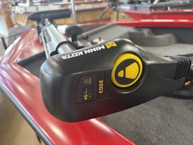 Slide: The Image of Tracker Pro Team 175 TF 2026 - 5