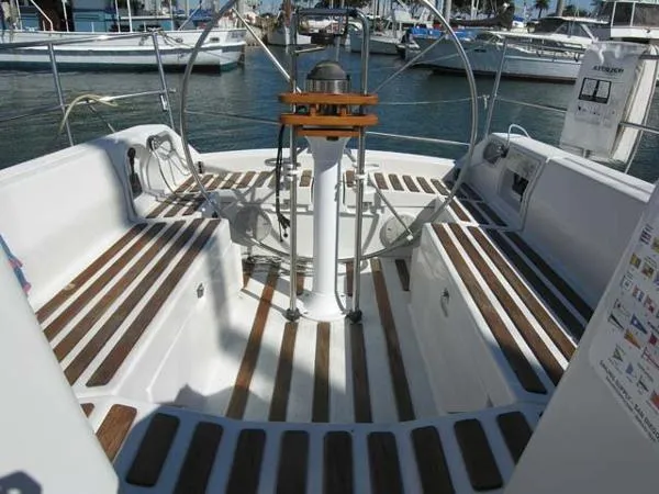 Slide: The Image of Beneteau 35 S5 1989 - 11