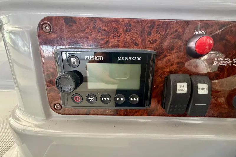 Slide: The Image of Fusion MS-NRX300 control panel on 2002 Formula 37 Performance Cruiser dashboard. - 20