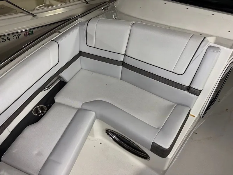 Slide: The Image of 2016 Formula 330 Crossover Bowrider 16 - 16