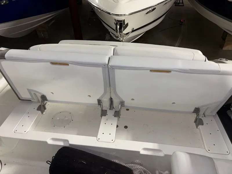 Slide: The Image of 2016 Formula 330 Crossover Bowrider 28 - 28