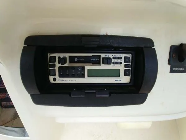 Slide: The Image of Sea Ray 280 Sun Sport 1997 - 10