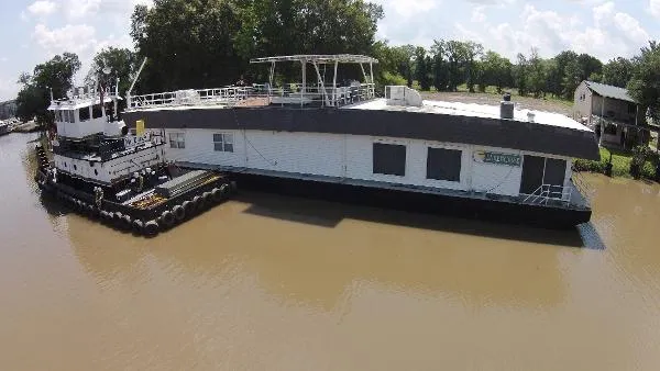 Slide: The Image of Custom Houseboat 1994 - 2