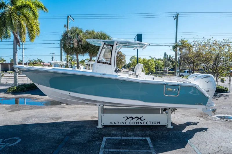 Slide: The Image of Sea Hunt Ultra 275 SE 2026 - 5