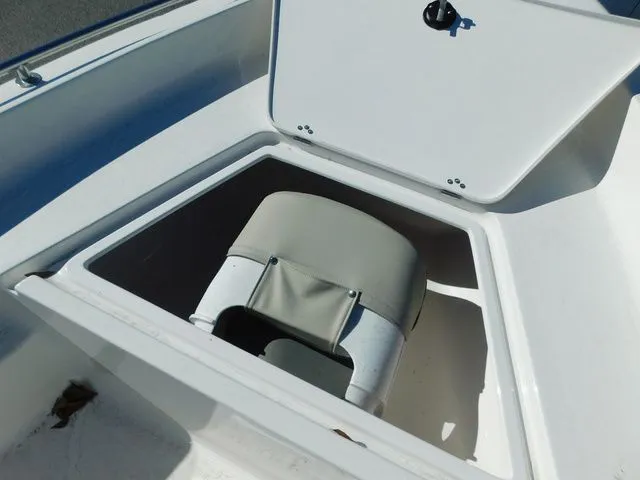 Slide: The Image of Key West 1720 Center Console 2025 - 10