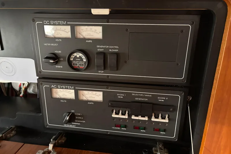 Slide: The Image of Electrical control panel on a 2005 Tiara Yachts 3600 Open boat. - 29