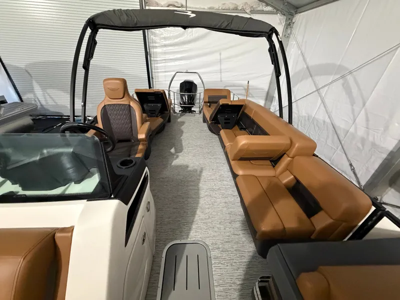 Slide: The Image of Bennington M Series 24 M Sport Lounge 2026 - 3