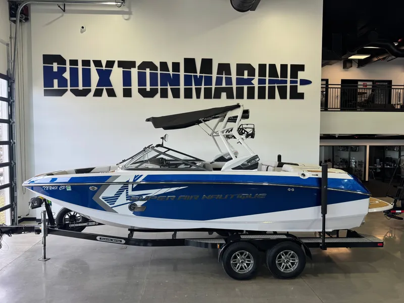 The Image of Nautique Super Air Nautique G23 2015 - 1