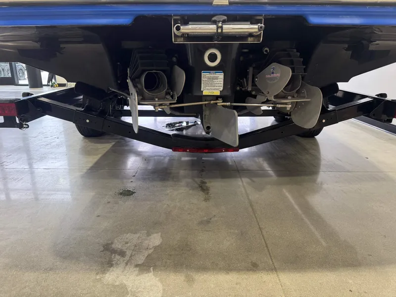 Slide: The Image of Yamaha 242X 2017 - 6